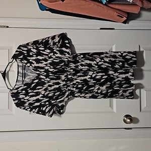 Short-sleeved dress Size S
